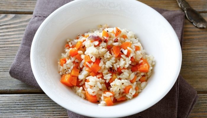 Arroz com Cenoura - Faça um Arroz Diferente para o seu Almoço de Hoje